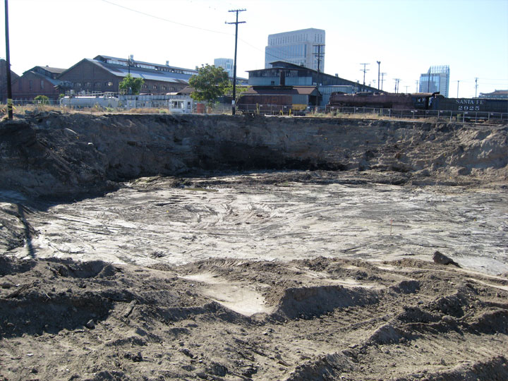 redevelopment_railyards_03